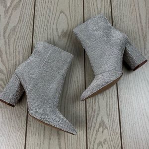 Madden Girl Flexx-R Pointed-Toe Zip Booties 7.5 Silver Gem Rhinestones $90